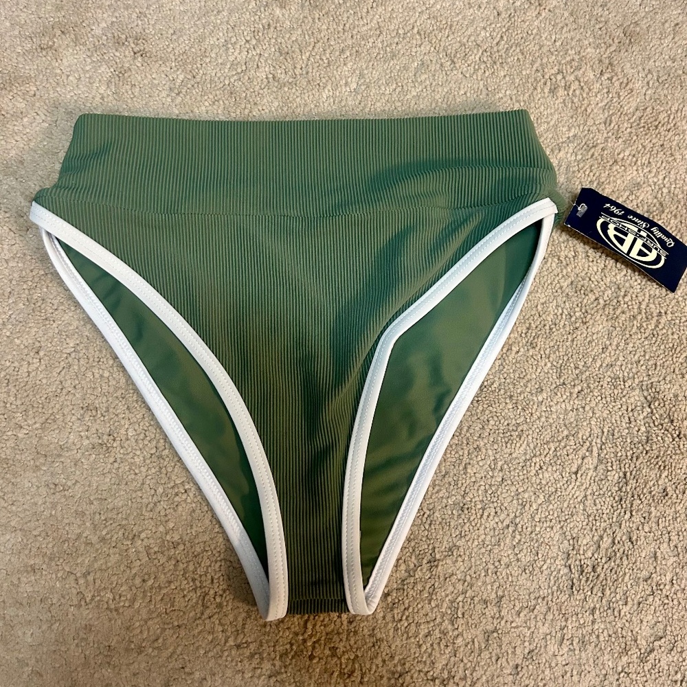 LainSnow Sage Kiawah bikini bottom - NWT